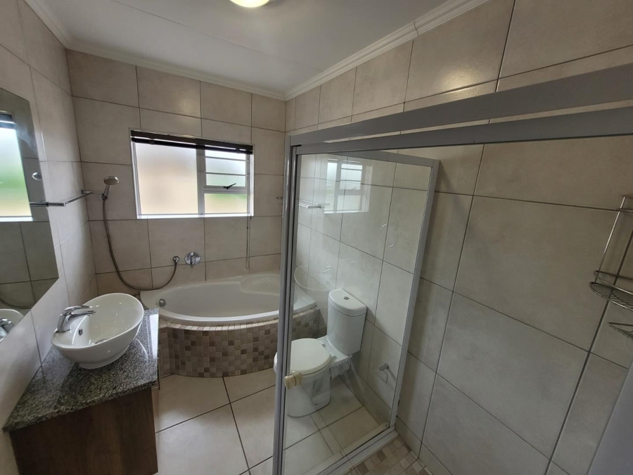 3 Bedroom Property for Sale in Dormehls Drift Western Cape